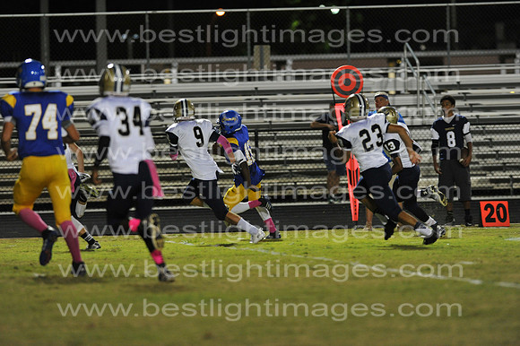 MCHSFB101714_180