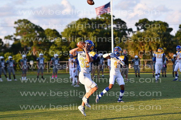 MCHSFB100920_0085