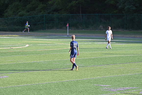 titanvarsoccer082622_0005