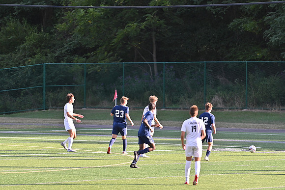 titanvarsoccer082622_0012