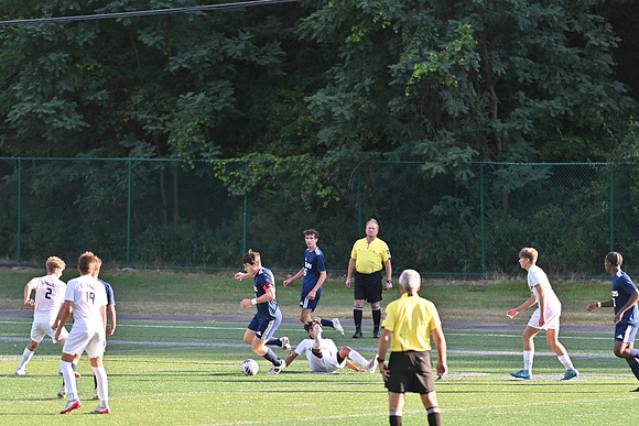 titanvarsoccer082622_0013