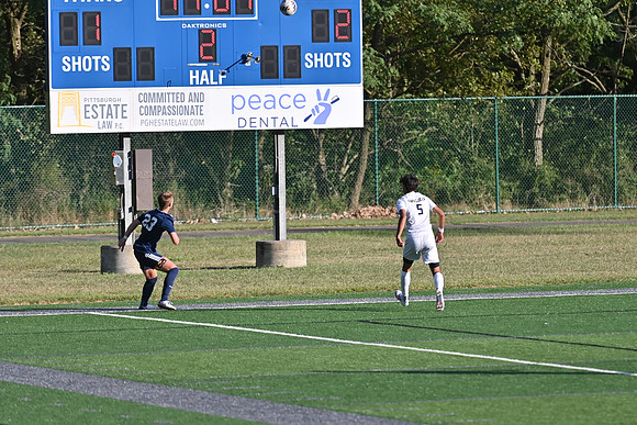 titanvarsoccer082622_0024