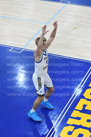 MCHSBB112122_0106