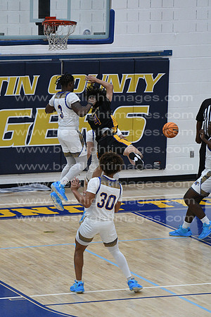 MCHSBB112122_0119
