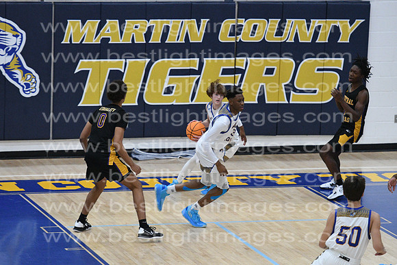 MCHSBB112122_0136