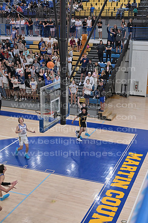 MCHSBB112122_0189