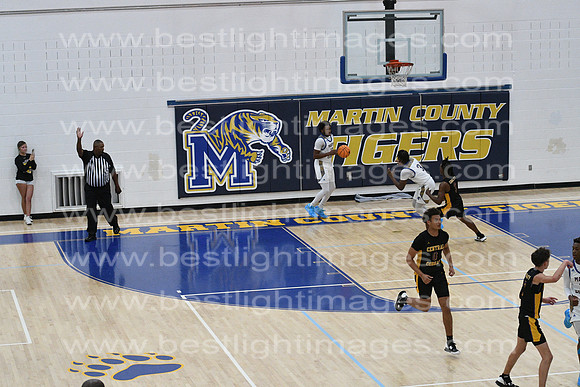 MCHSBB112122_0229