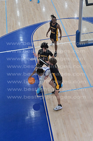 MCHSBB112122_0303