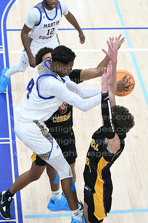 MCHSBB112122_0308