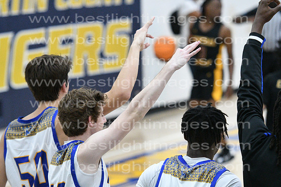 MCHSBB112122_0339