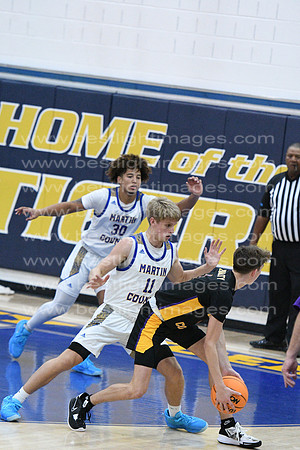 MCHSBB112122_0358
