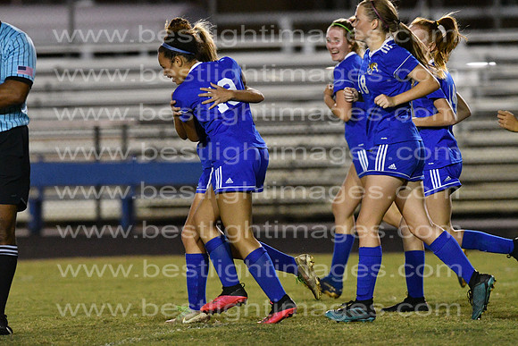 MCHSLTSOCCER1104200141