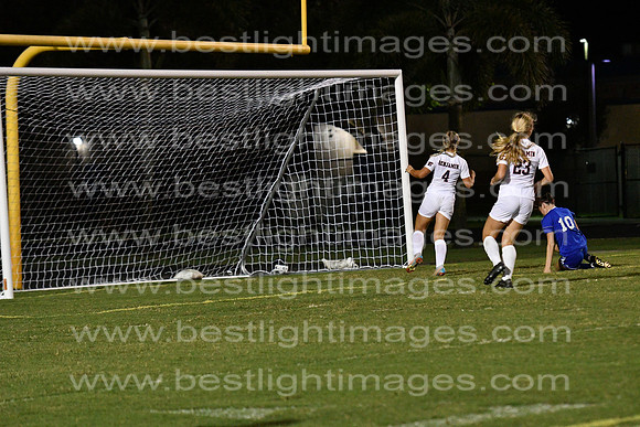 MCHSLTSOCCER1104200282
