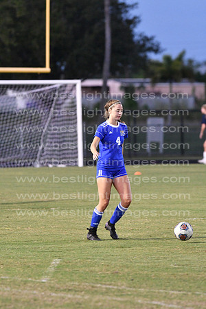 MCHSLTSOCCER1104200043