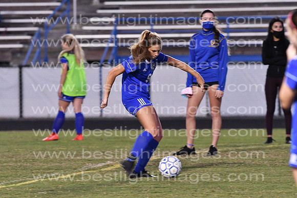 MCHSLTSOCCER1104200047