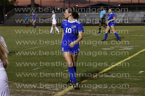 MCHSLTSOCCER1104200071