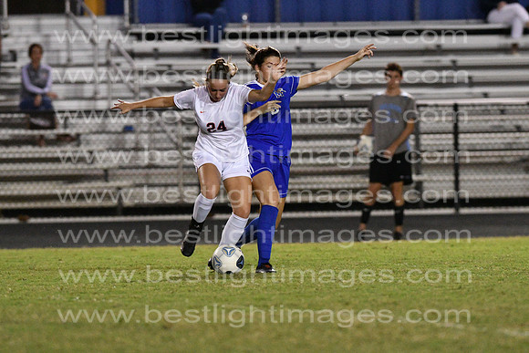 MCHSLTSOCCER1104200242