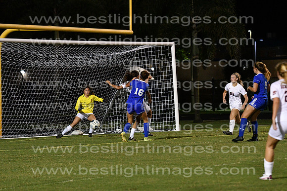 MCHSLTSOCCER1104200264