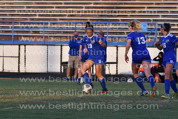 MCHSLTSOCCER1104200018