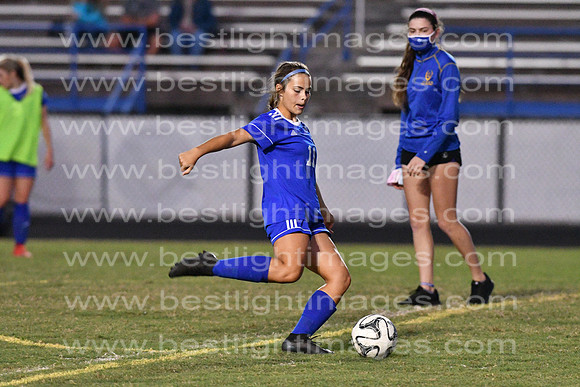 MCHSLTSOCCER1104200055