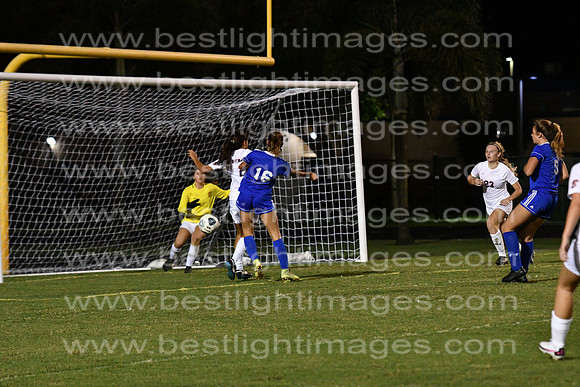 MCHSLTSOCCER1104200263