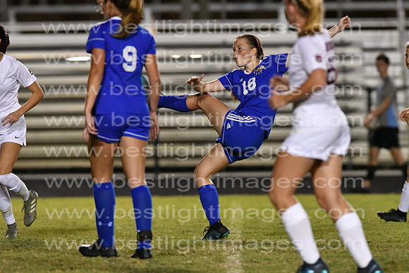 MCHSLTSOCCER1104200308