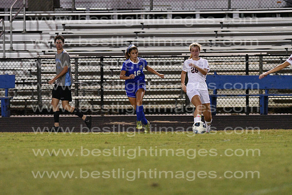 MCHSLTSOCCER1104200133