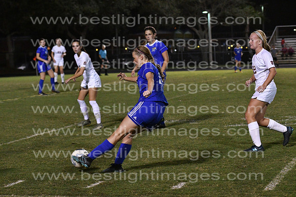 MCHSLTSOCCER1104200350