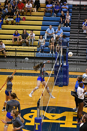 MCHSVB082619_040