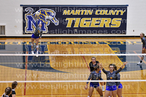 MCHSVB082619_166