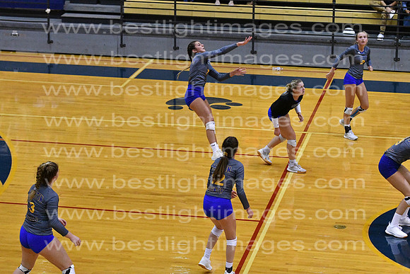 MCHSVB082619_264
