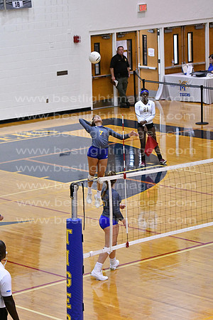 MCHSVB082619_203