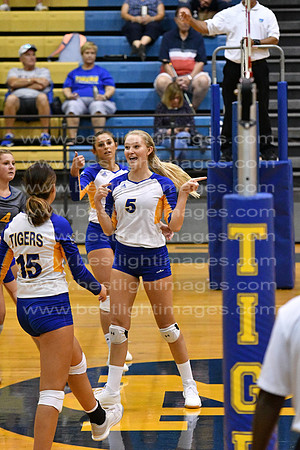 MCHSVB082219_074