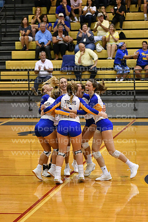 MCHSVB082219_123