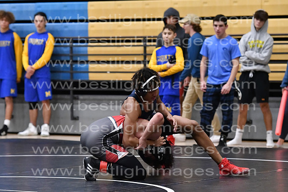 MCHSWRESTLING12122_092