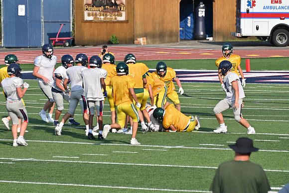 TitanFB0816_0028