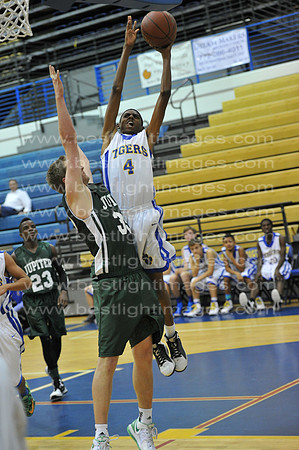 MCHSFRBB120214_032