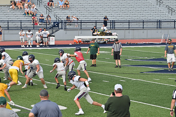 TitanFB0816_0159
