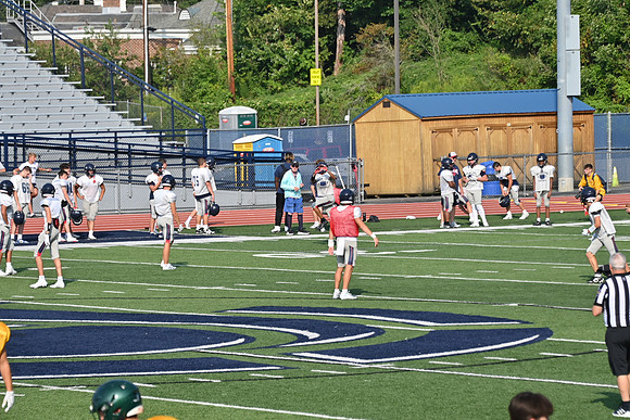 TitanFB0816_0102