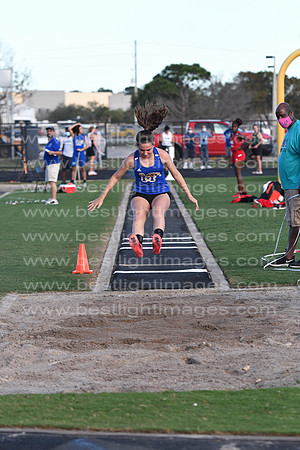 M-CHSTRACK021121_163
