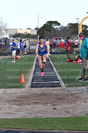 M-CHSTRACK021121_162