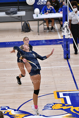 MCHSVB100120_164