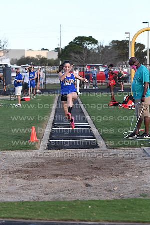 M-CHSTRACK021121_160
