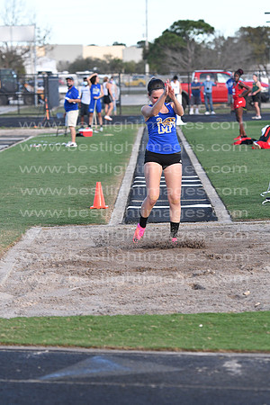 M-CHSTRACK021121_167