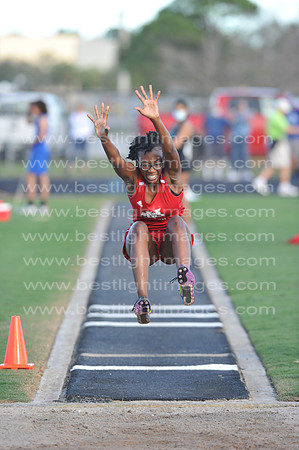 M-CHSTRACK021121_199