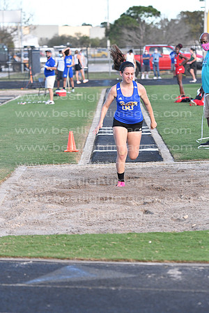 M-CHSTRACK021121_171