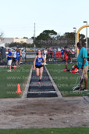M-CHSTRACK021121_154