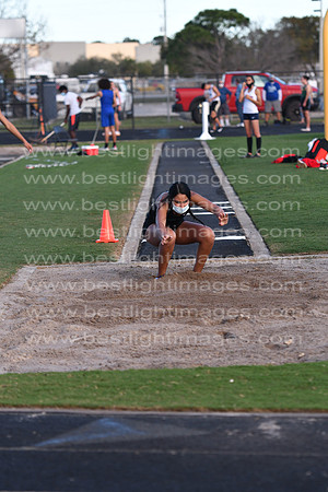 M-CHSTRACK021121_133