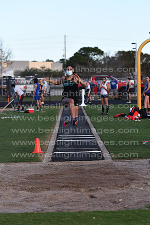 M-CHSTRACK021121_127