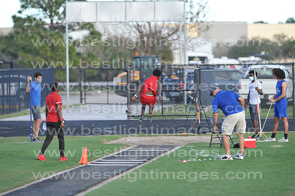 M-CHSTRACK021121_186
